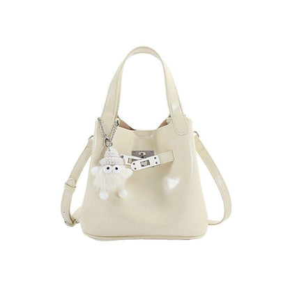 Simple clasp single shoulder with pendant - zoraflux