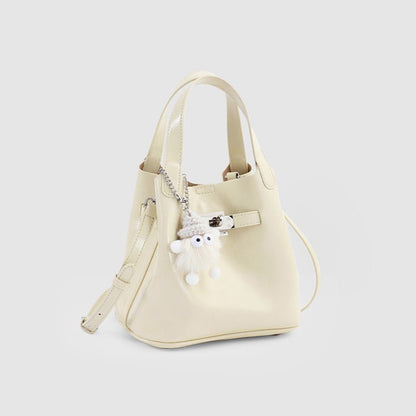 Simple clasp single shoulder with pendant - zoraflux