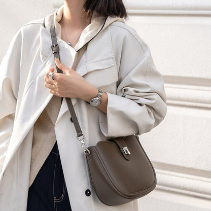 Simple genuine leather lady's saddle bag - zoraflux