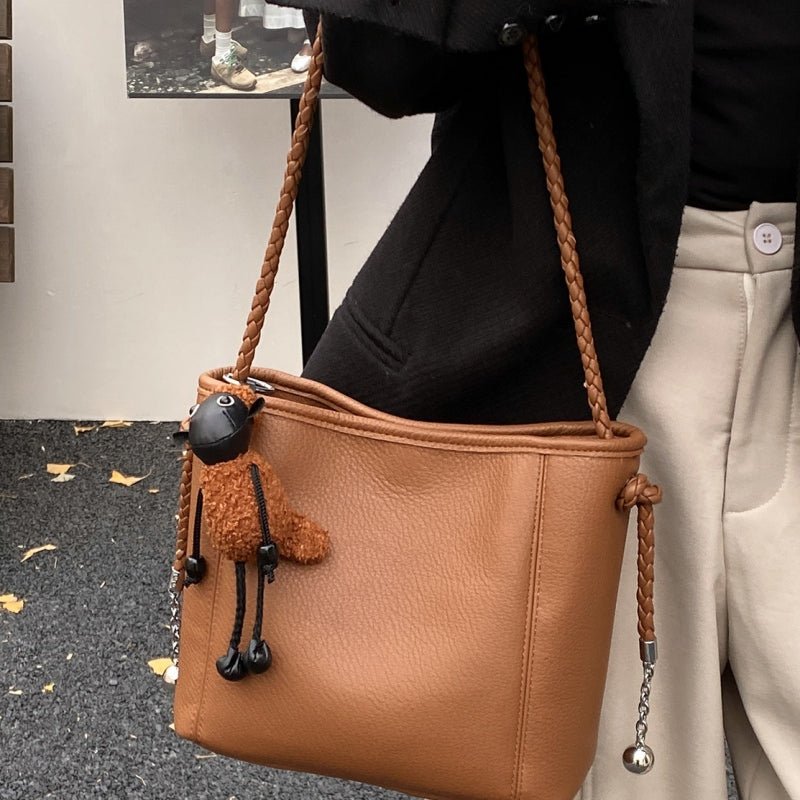 Simple gift cute lamb pendant handbag - zoraflux