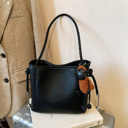 Simple gift cute lamb pendant handbag - zoraflux