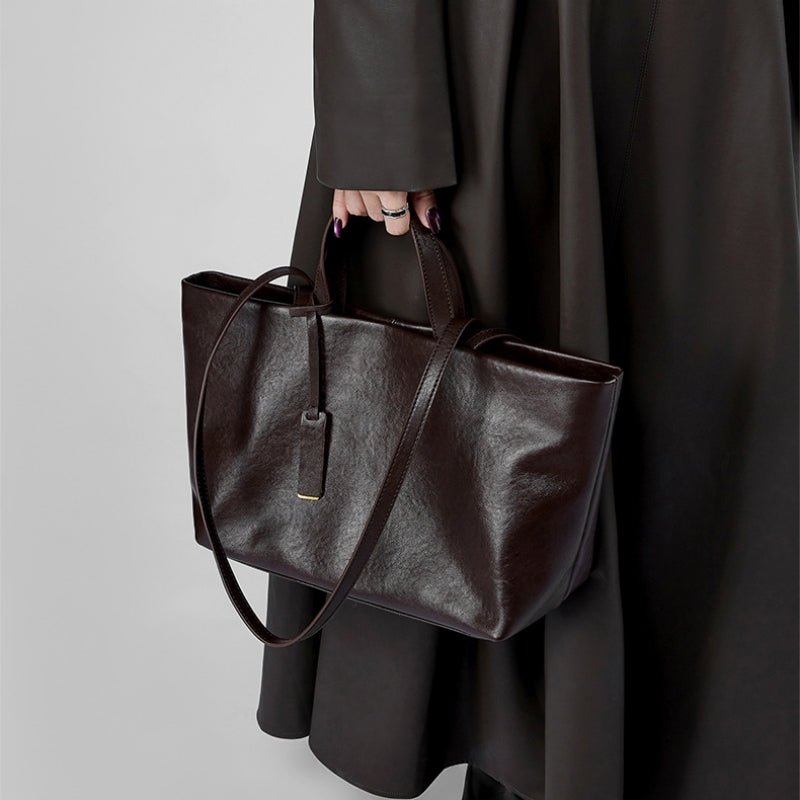 Simple vintage soft leather female underarm Tote - zoraflux
