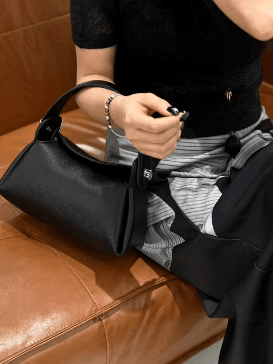 Small handbag of cigarette box type - zoraflux