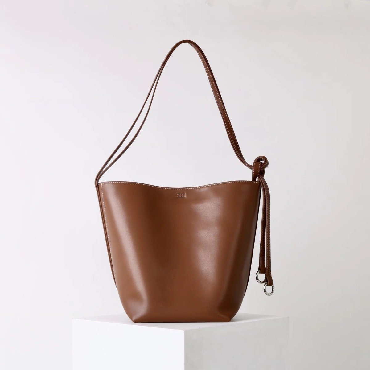 Soft cowhide versatile Tote bucket bag - zoraflux