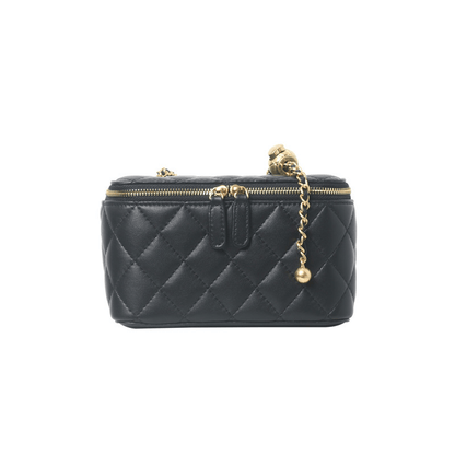 Square box bag with diamond - shaped chain - zoraflux