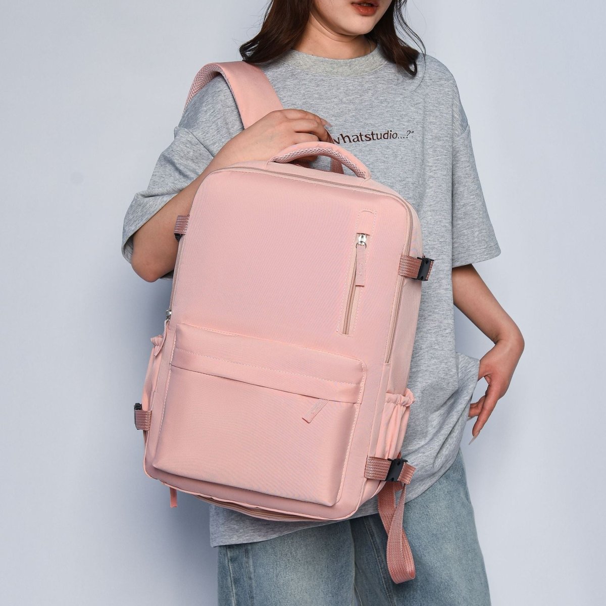 Travel light and large capacity backpack - zoraflux