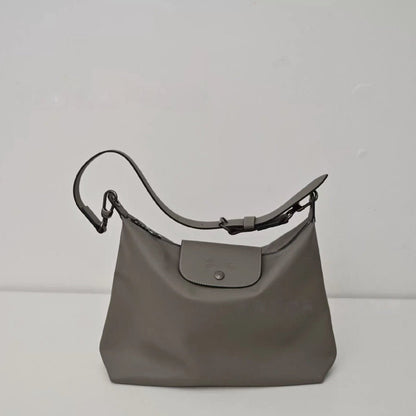 Underarm fashionable and versatile single - shoulder bag - zoraflux