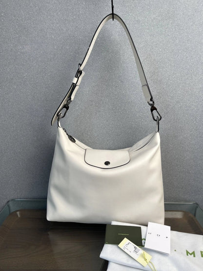 Underarm fashionable and versatile single - shoulder bag - zoraflux