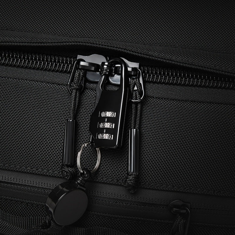 Waterproof multi - functional sports and fitness travel bag - zoraflux