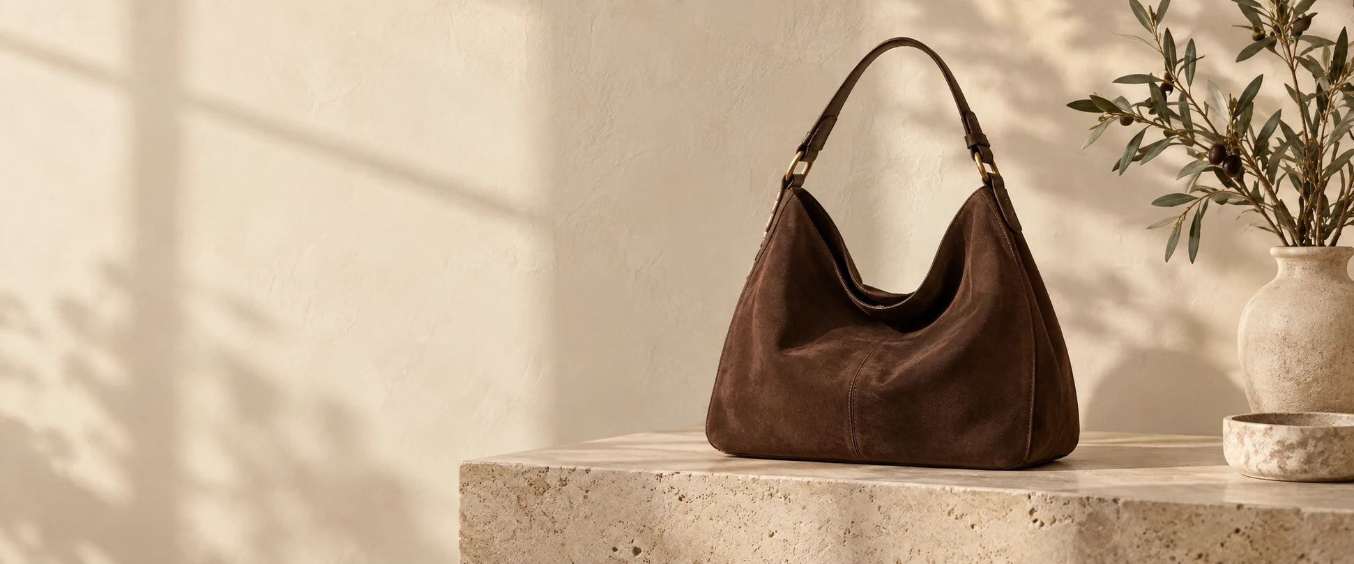 Carry Confidence, Beautifully.